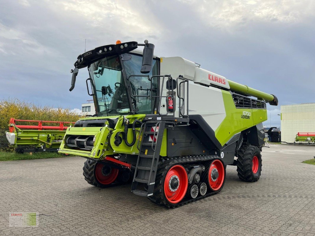 Mähdrescher des Typs CLAAS LEXION 6700 TT, Gebrauchtmaschine in Bordesholm (Bild 14)
