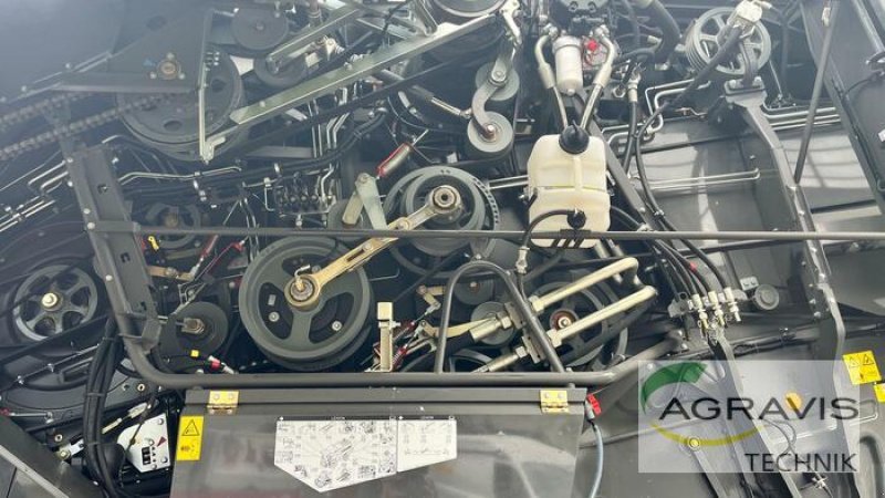 Mähdrescher des Typs CLAAS LEXION 6700, Gebrauchtmaschine in Warburg (Bild 18)