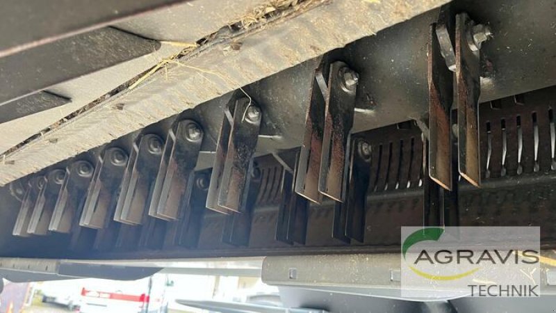 Mähdrescher des Typs CLAAS LEXION 6700, Gebrauchtmaschine in Warburg (Bild 19)