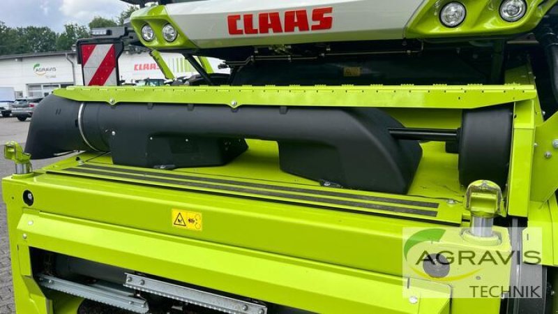 Mähdrescher des Typs CLAAS LEXION 6700, Gebrauchtmaschine in Warburg (Bild 2)