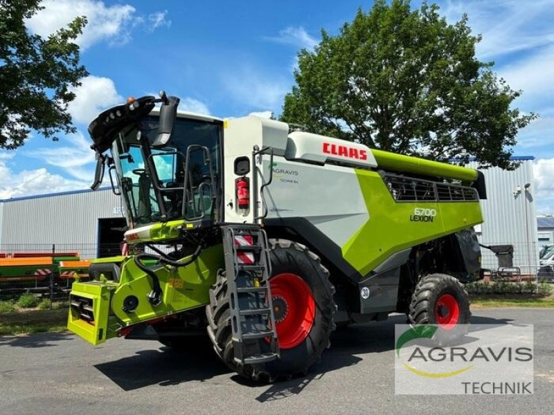 Mähdrescher des Typs CLAAS LEXION 6700, Gebrauchtmaschine in Meppen-Versen (Bild 1)