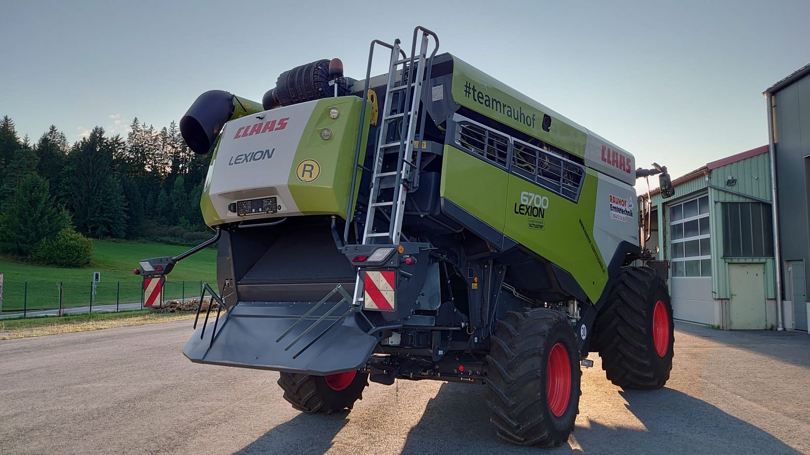 Mähdrescher of the type CLAAS Lexion 6700, Gebrauchtmaschine in Grund (Picture 9)