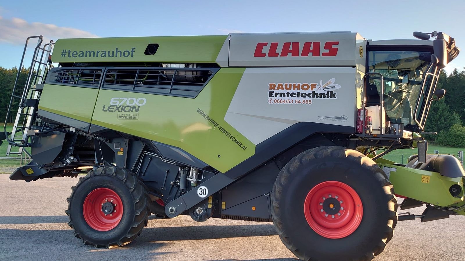 Mähdrescher of the type CLAAS Lexion 6700, Gebrauchtmaschine in Grund (Picture 1)