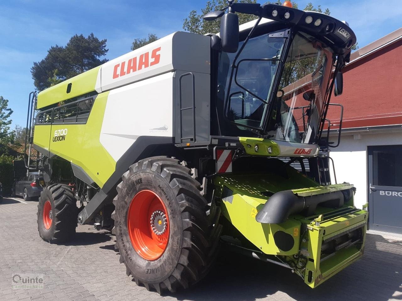 Mähdrescher des Typs CLAAS Lexion 6700, Gebrauchtmaschine in Lichtenau-Kleinenberg (Bild 1)