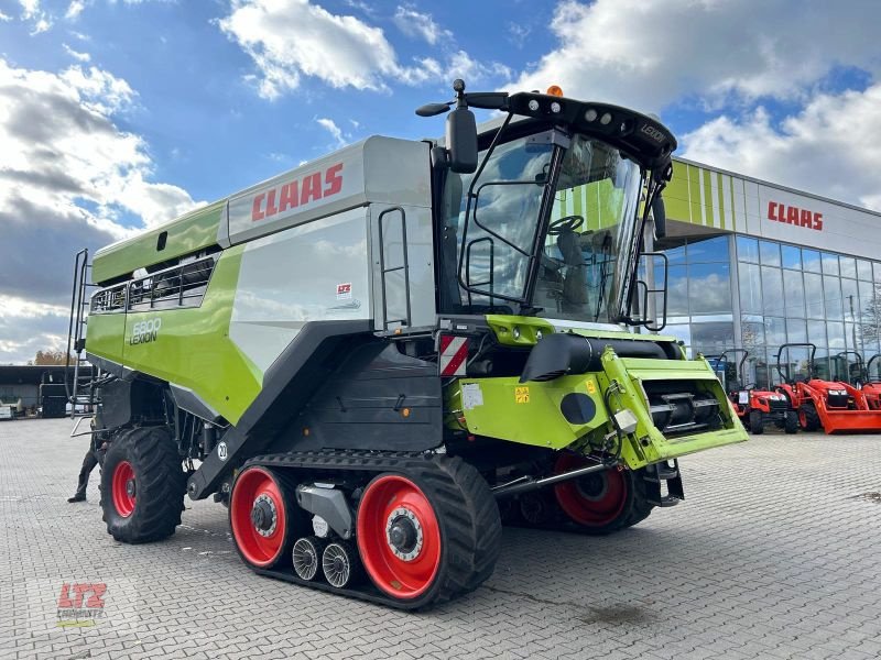 Mähdrescher типа CLAAS LEXION 6800 TT E5 CLAAS MÄHDRE, Gebrauchtmaschine в Hartmannsdorf (Фотография 1)