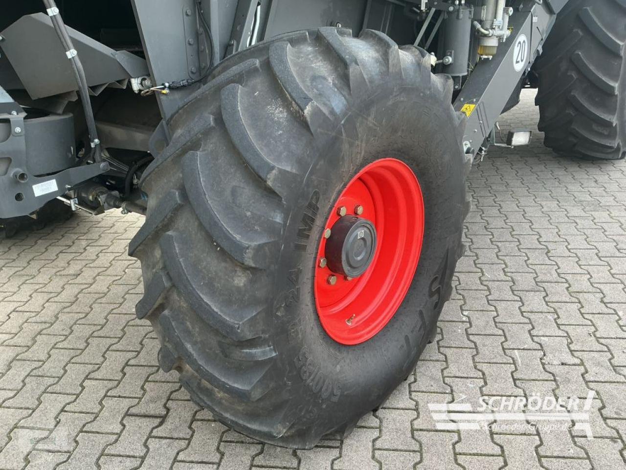 Mähdrescher des Typs CLAAS LEXION 6800 + VARIO 1080 (INKL. RAPS), Gebrauchtmaschine in Lastrup (Bild 9)