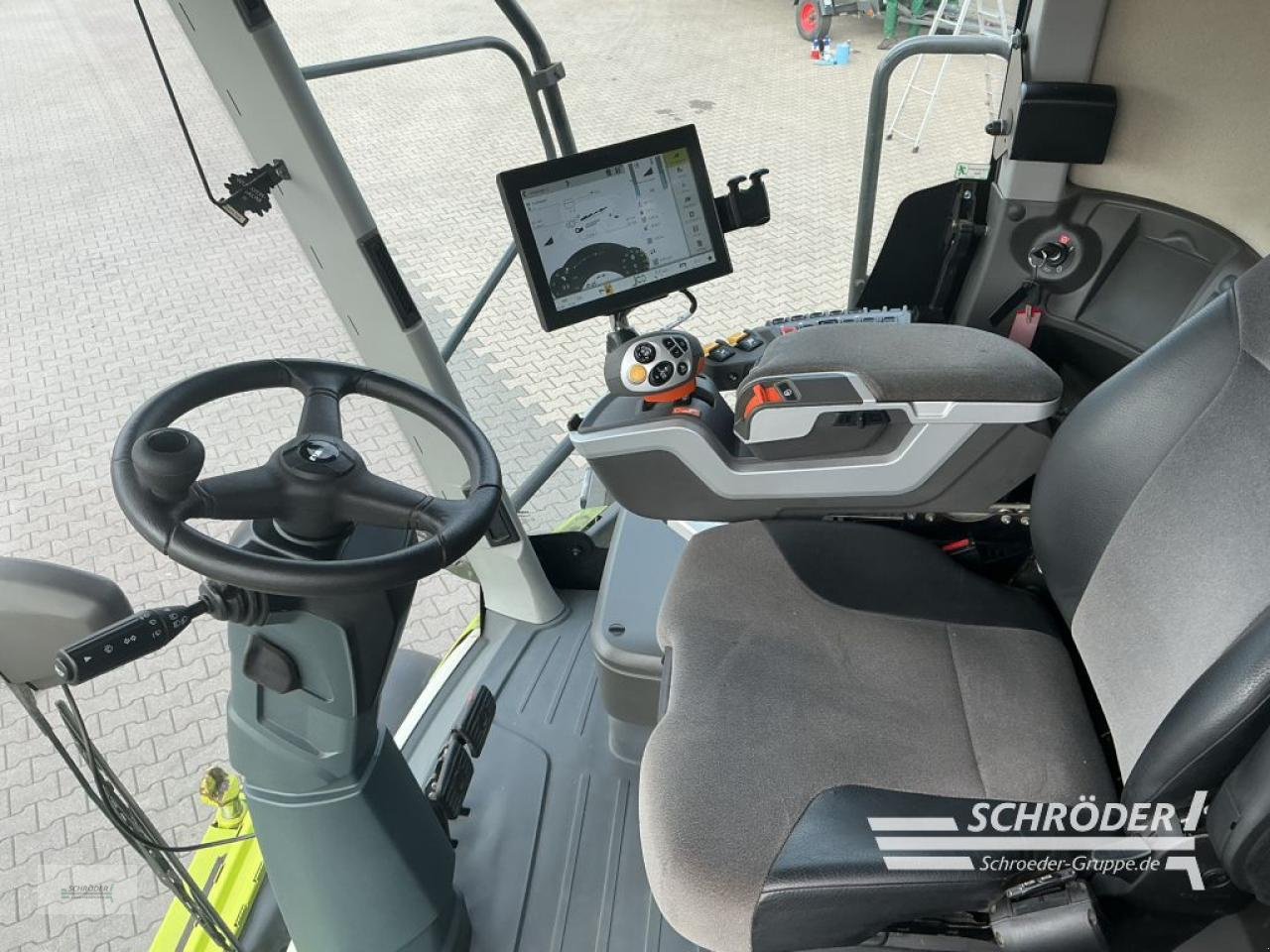 Mähdrescher des Typs CLAAS LEXION 6800 + VARIO 1080 (INKL. RAPS), Gebrauchtmaschine in Lastrup (Bild 20)