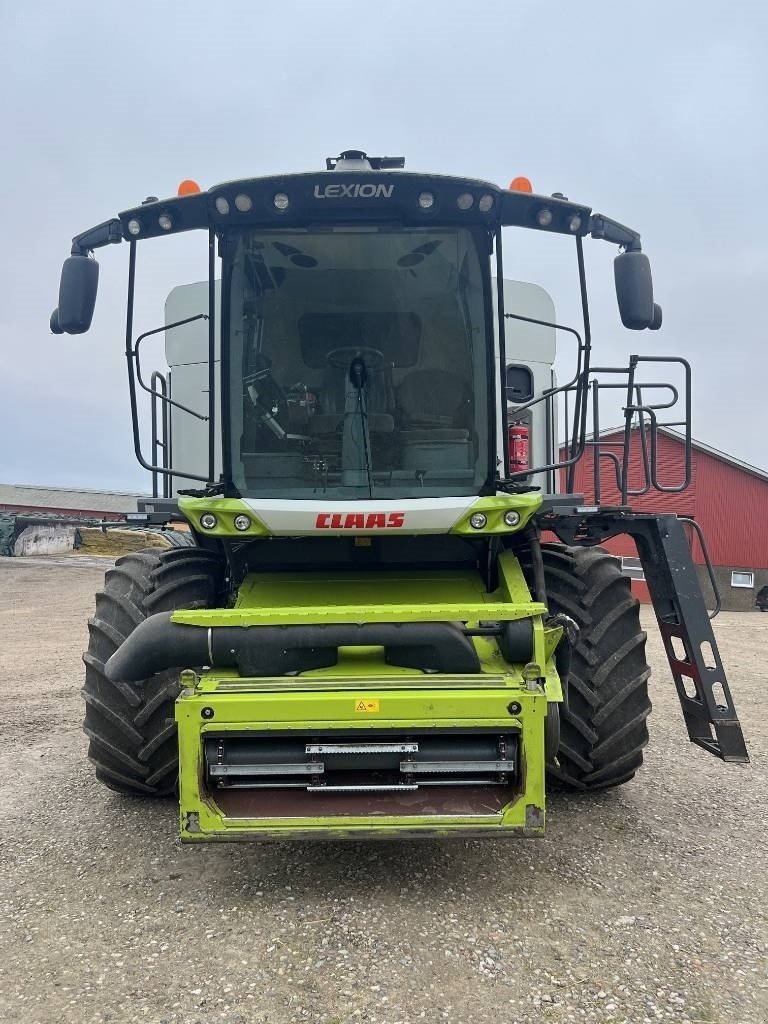Mähdrescher of the type CLAAS Lexion 6800, Gebrauchtmaschine in Mern (Picture 3)