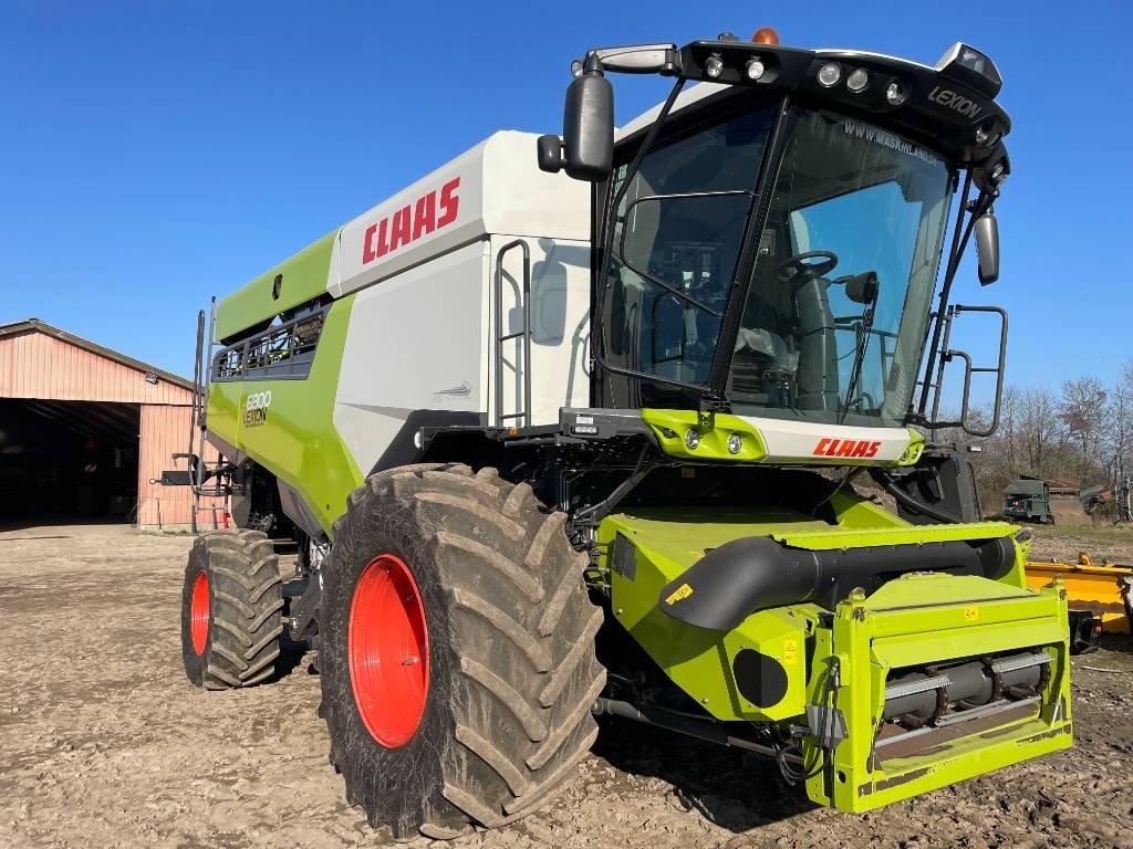 Mähdrescher of the type CLAAS Lexion 6800, Gebrauchtmaschine in Mern (Picture 5)