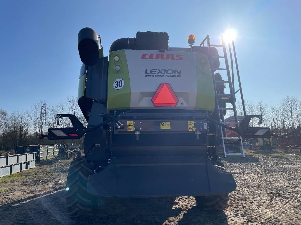 Mähdrescher of the type CLAAS Lexion 6800, Gebrauchtmaschine in Mern (Picture 3)