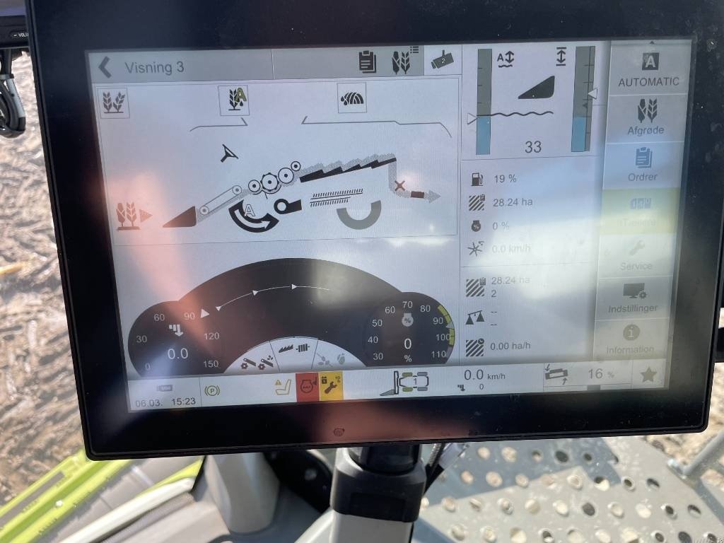 Mähdrescher of the type CLAAS Lexion 6800, Gebrauchtmaschine in Mern (Picture 18)