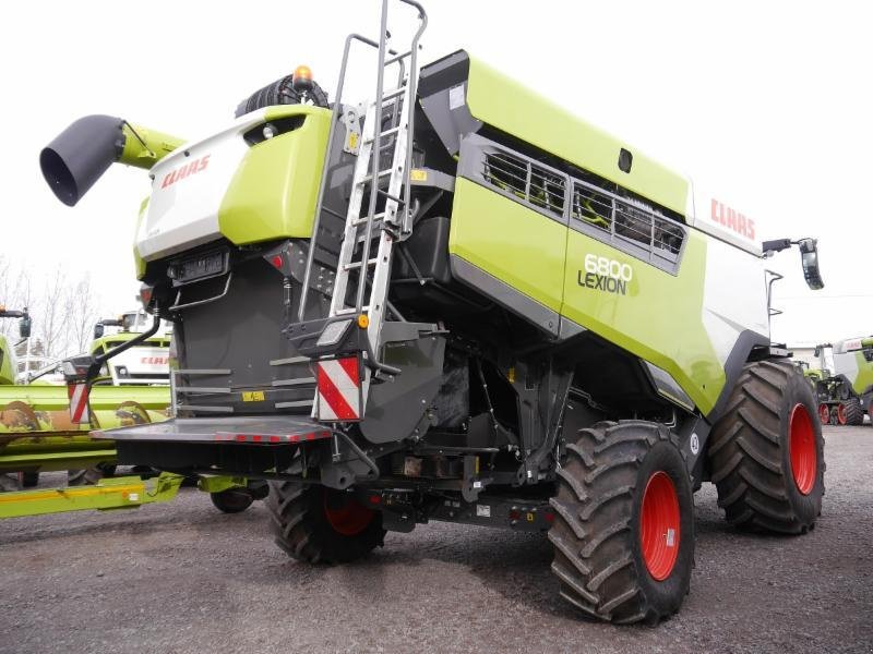 Mähdrescher of the type CLAAS LEXION 6800, Gebrauchtmaschine in Landsberg (Picture 4)
