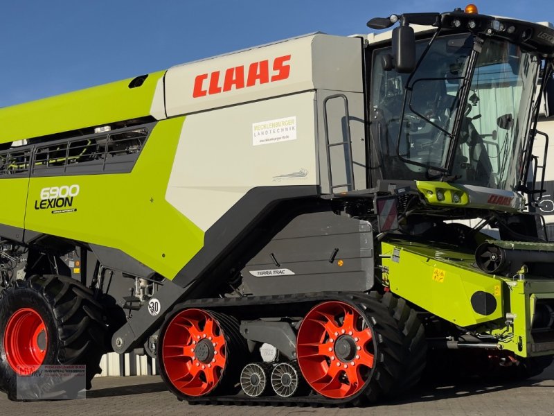 Mähdrescher des Typs CLAAS Lexion 6900 TerraTrac 890 full Options, Gebrauchtmaschine in Neubrandenburg (Bild 1)