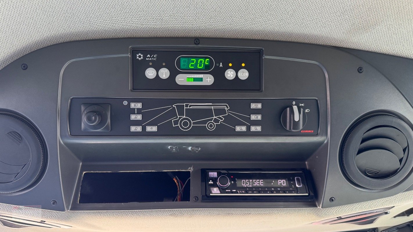 Mähdrescher of the type CLAAS Lexion 6900 TerraTrac 890 full Options, Gebrauchtmaschine in Neubrandenburg (Picture 30)