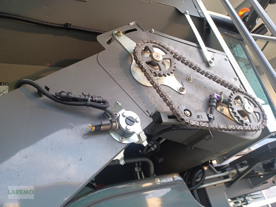 Mähdrescher типа CLAAS Lexion 6900 Terratrac + Vario V 930, Gebrauchtmaschine в Langenwetzendorf (Фотография 12)