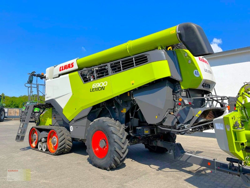 Mähdrescher типа CLAAS LEXION 6900 TT TERRA TRAC, VARIO 770 AC (2022), Quantimeter, CEMOS S7, 40 km/h, nur 993 h !, Gebrauchtmaschine в Molbergen (Фотография 4)