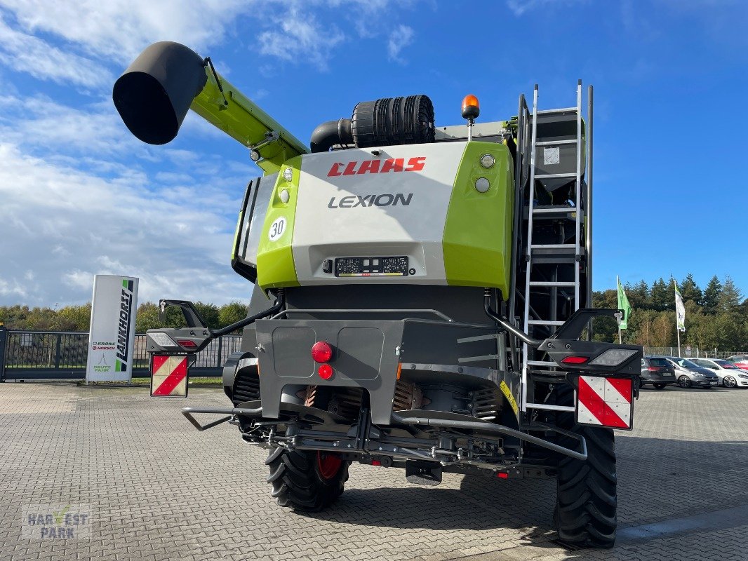 Mähdrescher des Typs CLAAS LEXION 6900 TT, Gebrauchtmaschine in Emsbüren (Bild 4)