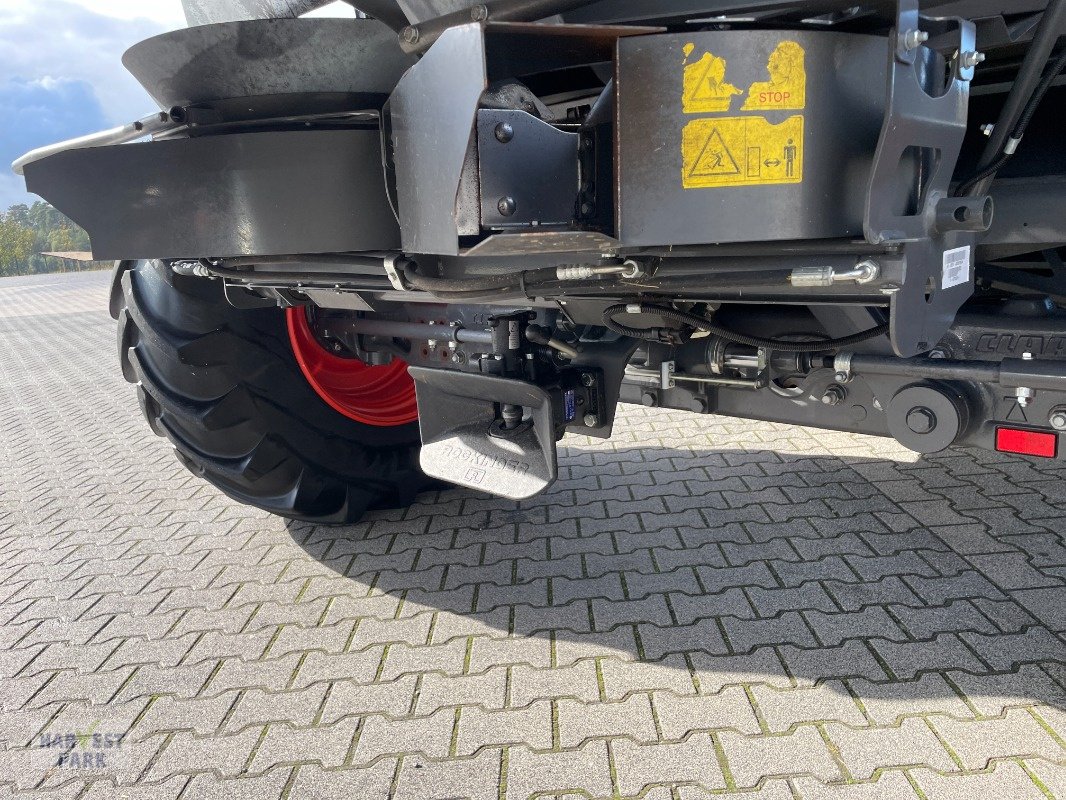 Mähdrescher des Typs CLAAS LEXION 6900 TT, Gebrauchtmaschine in Emsbüren (Bild 5)