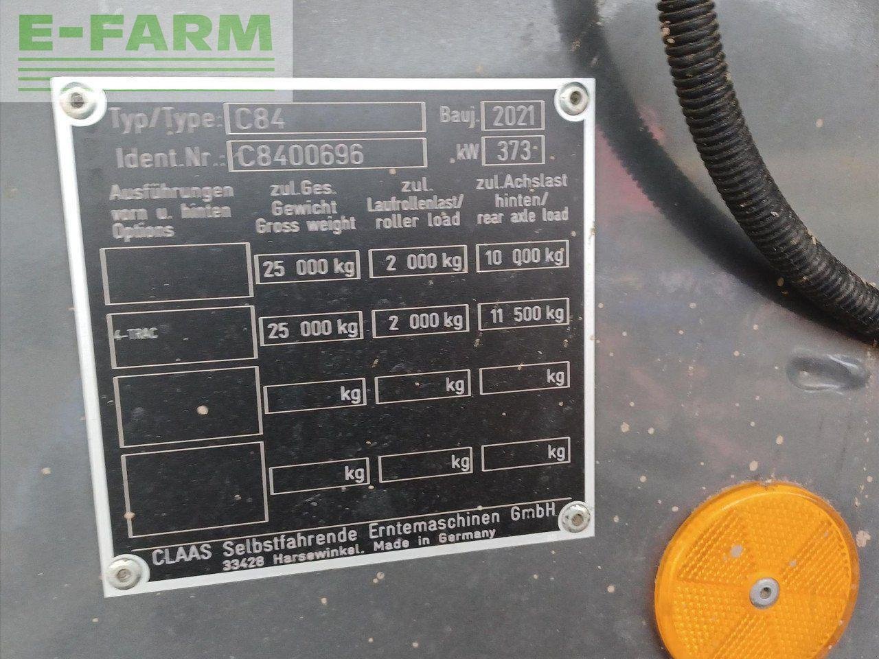 Mähdrescher of the type CLAAS LEXION 6900 TT, Gebrauchtmaschine in ALNWICK (Picture 8)