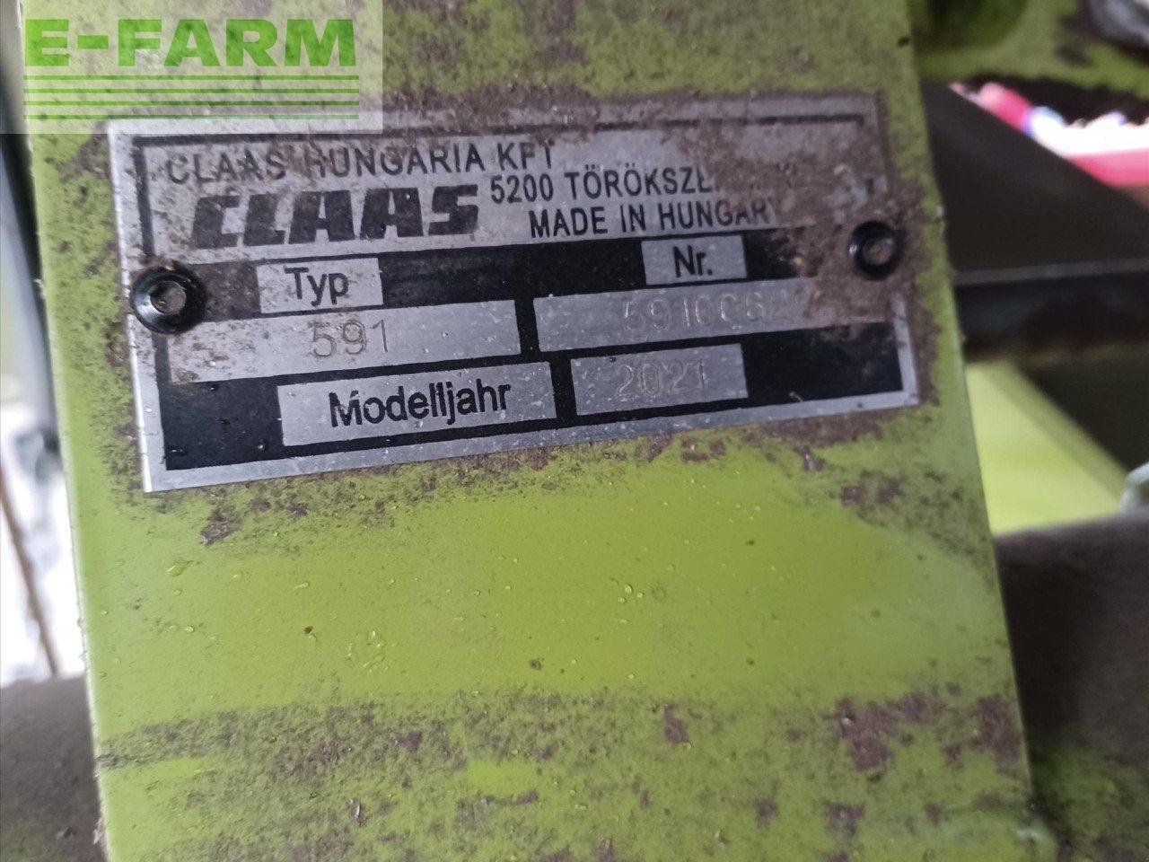 Mähdrescher of the type CLAAS LEXION 6900 TT, Gebrauchtmaschine in ALNWICK (Picture 9)