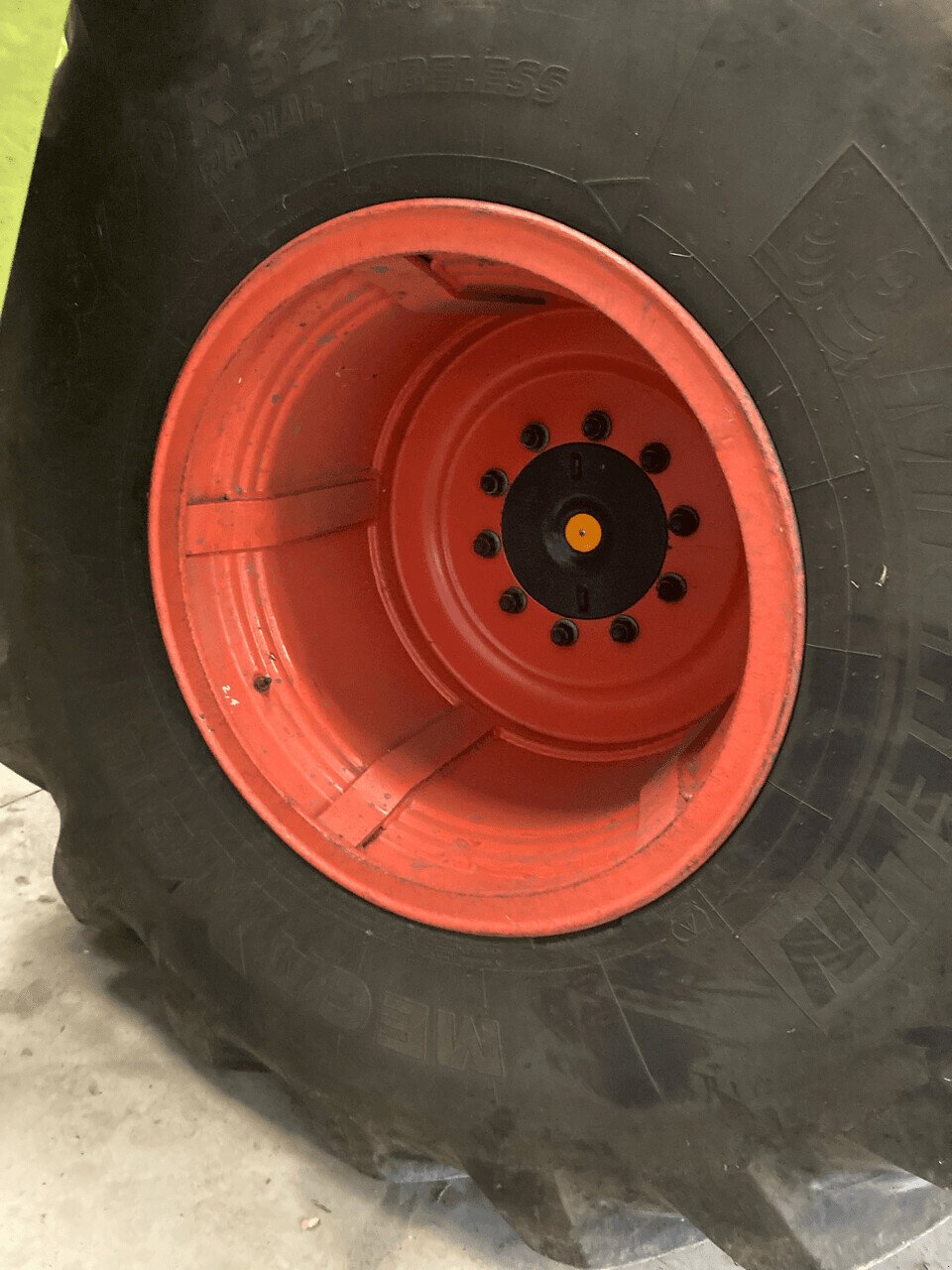 Mähdrescher типа CLAAS LEXION 740 4RM     2100H BAT!, Gebrauchtmaschine в PONTIVY (Фотография 10)