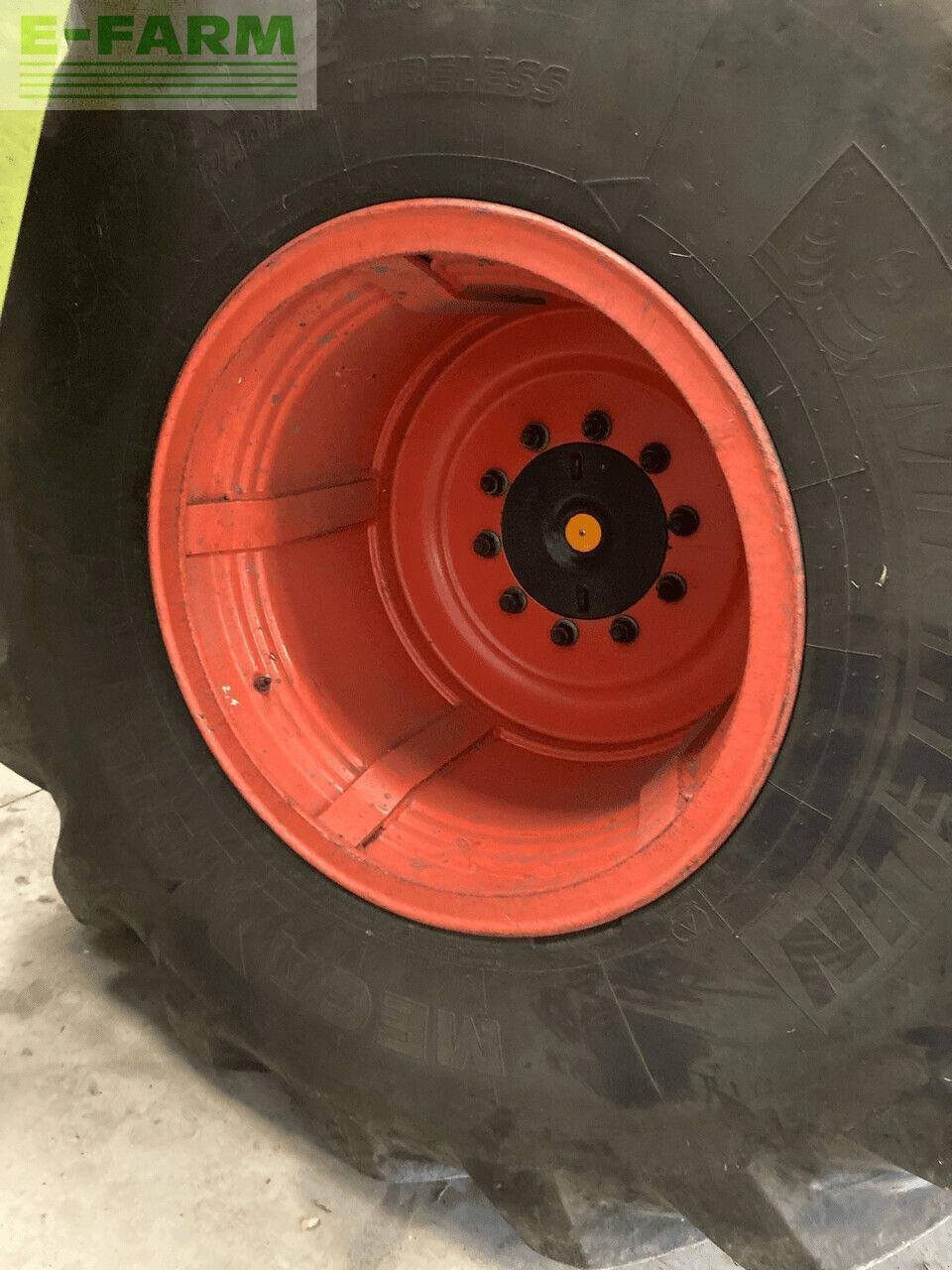 Mähdrescher of the type CLAAS lexion 740 t4, Gebrauchtmaschine in PONTIVY (56 - MORBIHAN) (Picture 10)