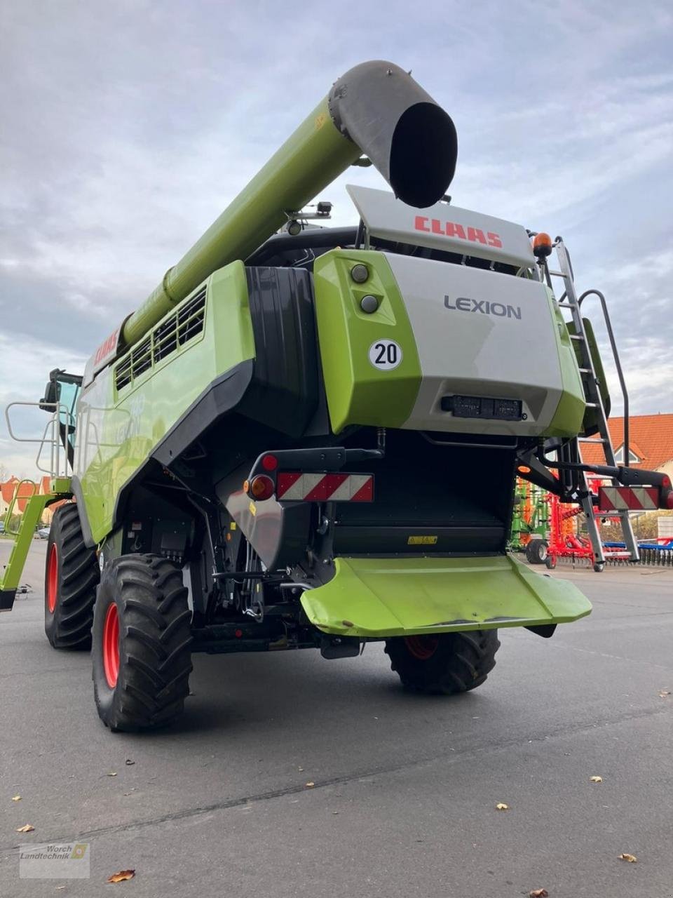 Mähdrescher des Typs CLAAS Lexion 740 Tier 4, Gebrauchtmaschine in Schora (Bild 5)