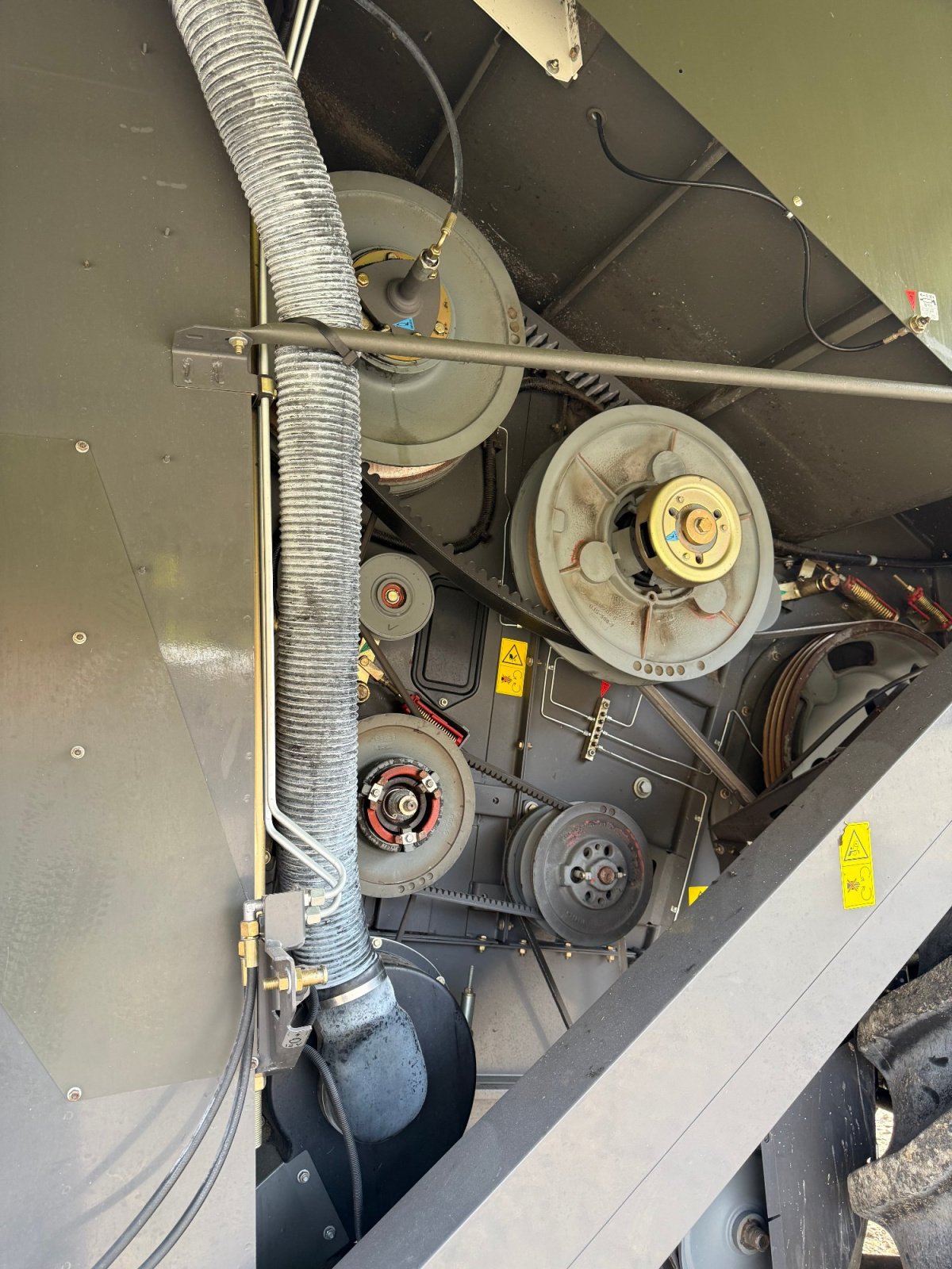 Mähdrescher des Typs CLAAS Lexion 740, Gebrauchtmaschine in Hemau (Bild 19)