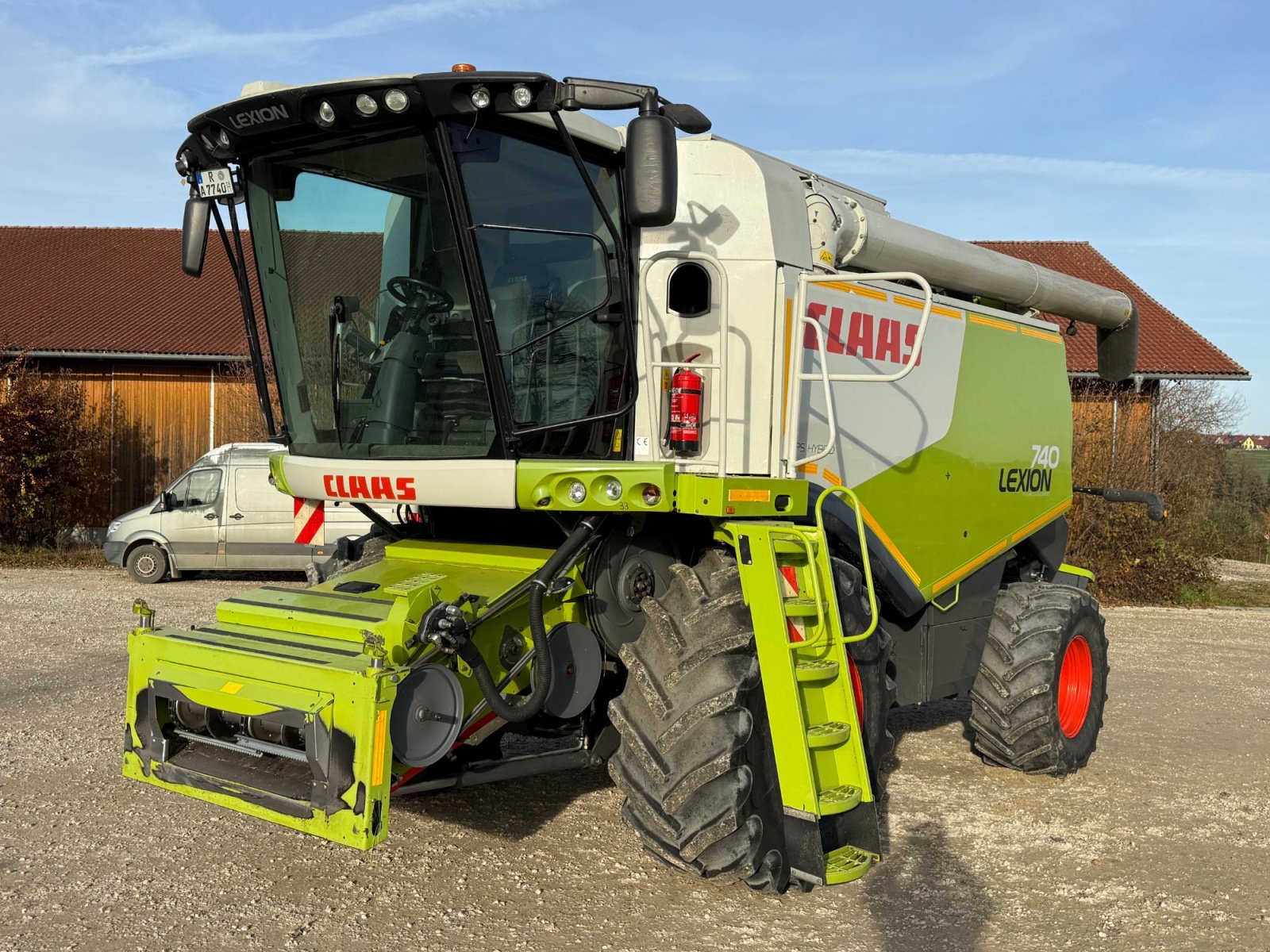 Mähdrescher от тип CLAAS Lexion 740, Gebrauchtmaschine в Hemau (Снимка 2)