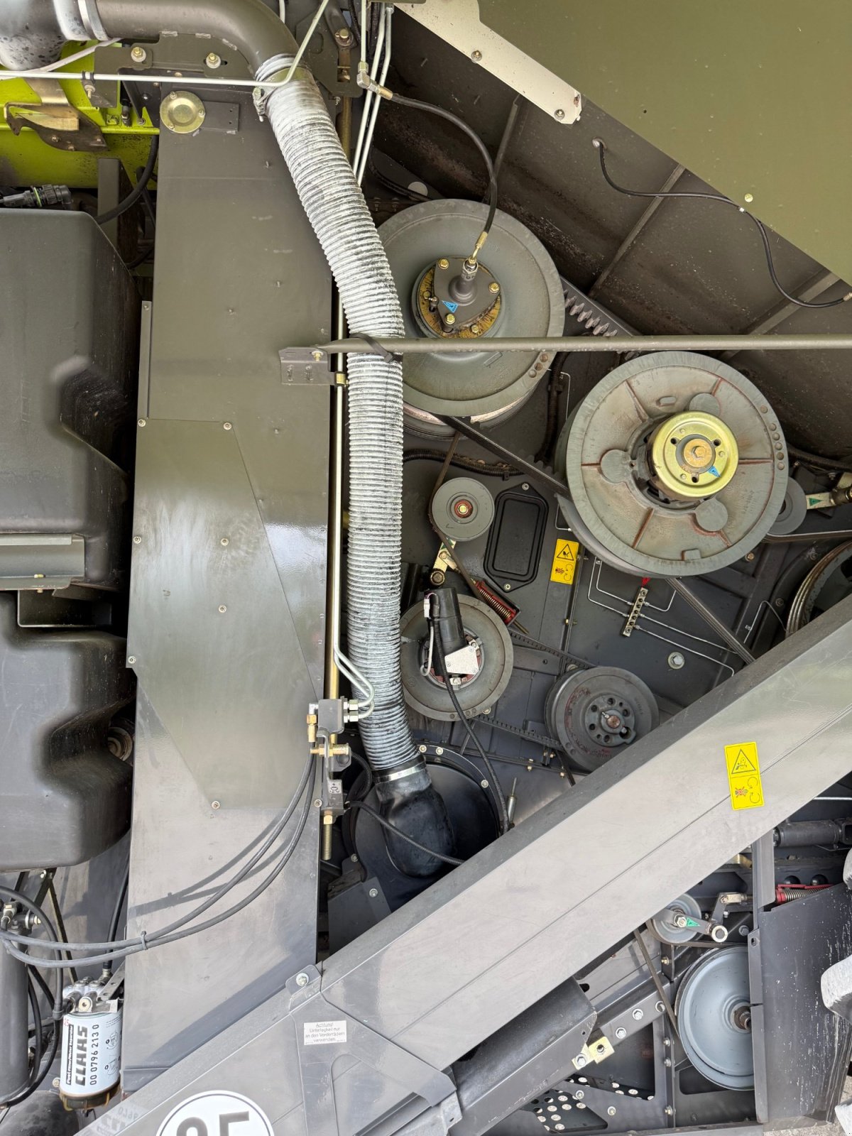 Mähdrescher des Typs CLAAS Lexion 740, Gebrauchtmaschine in Hemau (Bild 10)