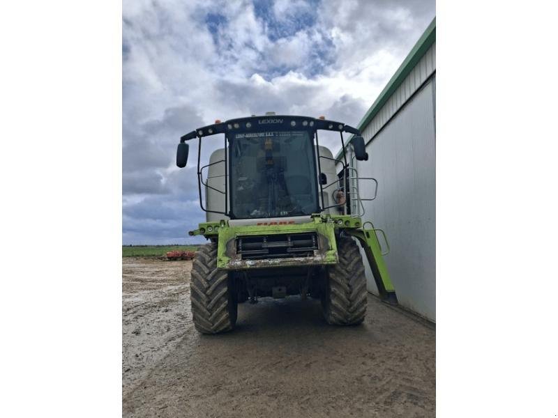 Mähdrescher Türe ait CLAAS LEXION 740, Gebrauchtmaschine içinde PITHIVIERS Cedex (resim 4)
