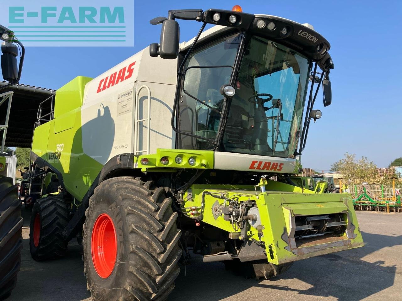 Mähdrescher typu CLAAS lexion 740, Gebrauchtmaschine v BLENDECQUES (Obrázek 3)