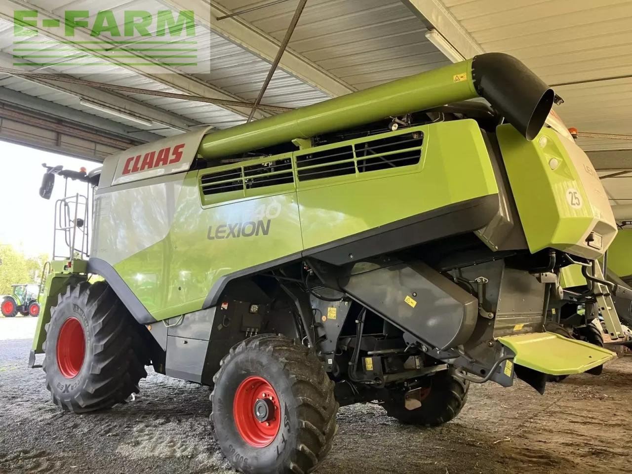 Mähdrescher typu CLAAS lexion 740, Gebrauchtmaschine v PLOUIGNEAU (Obrázek 3)