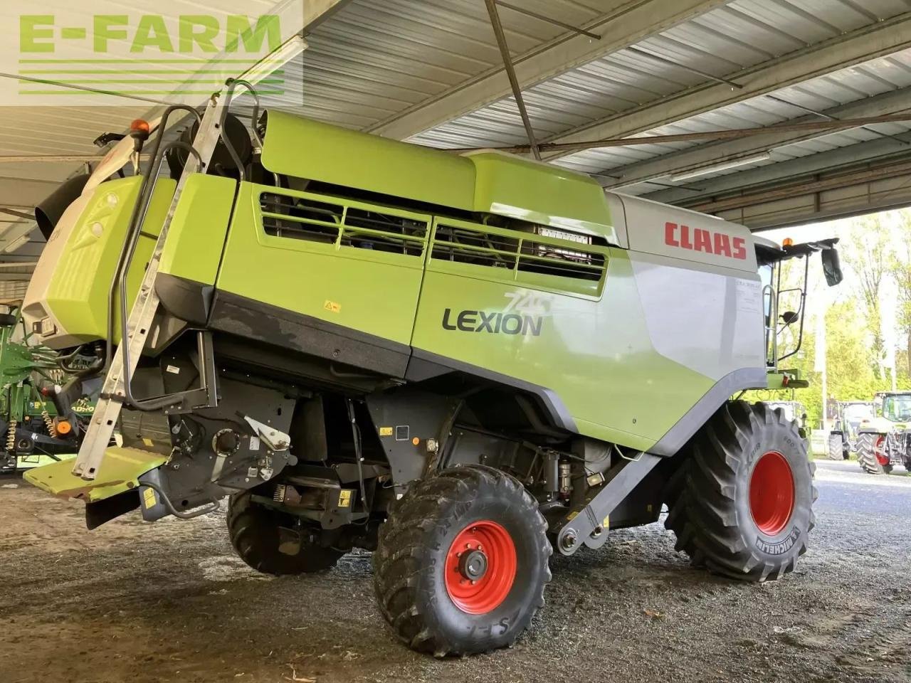 Mähdrescher typu CLAAS lexion 740, Gebrauchtmaschine v PLOUIGNEAU (Obrázek 4)