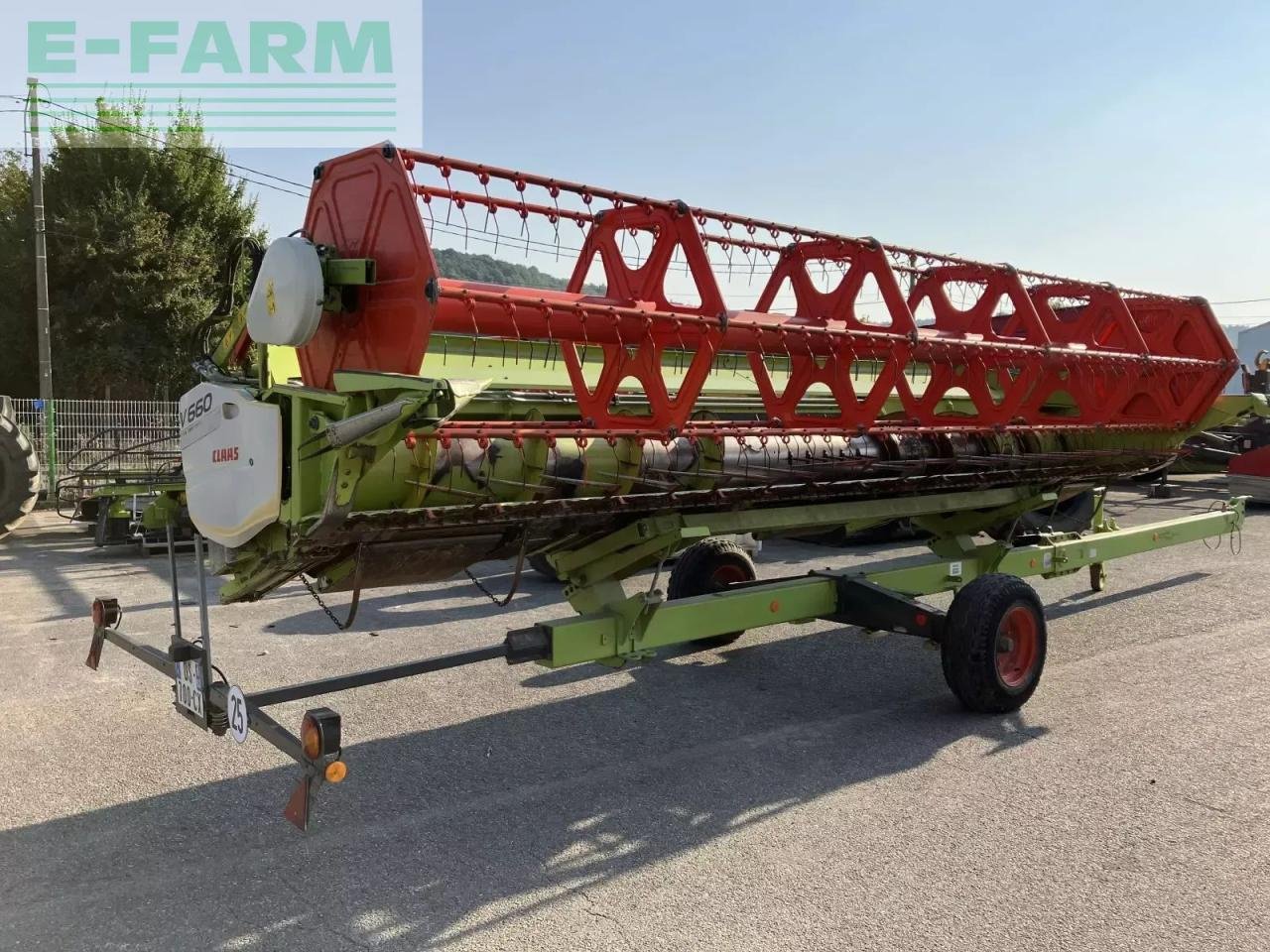 Mähdrescher typu CLAAS lexion 740, Gebrauchtmaschine w BLENDECQUES (Zdjęcie 8)