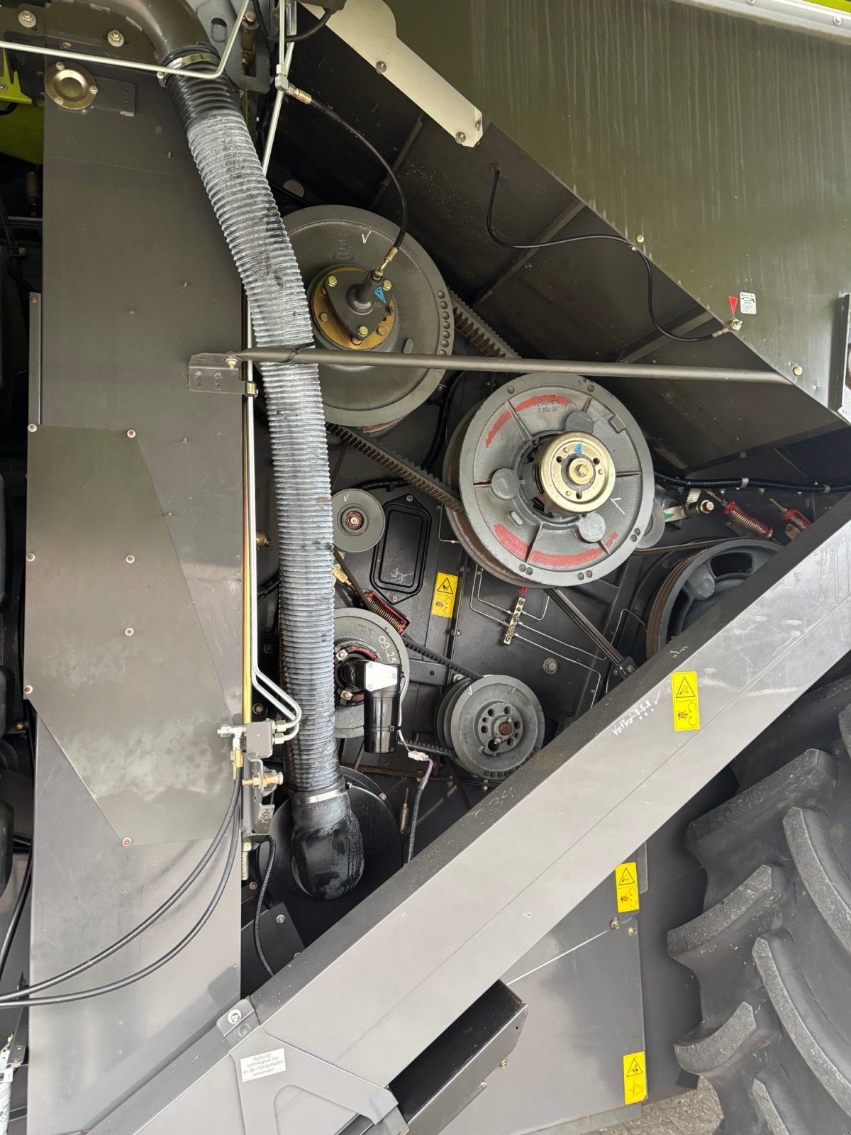 Mähdrescher tip CLAAS Lexion 740, Gebrauchtmaschine in Hemau (Poză 11)