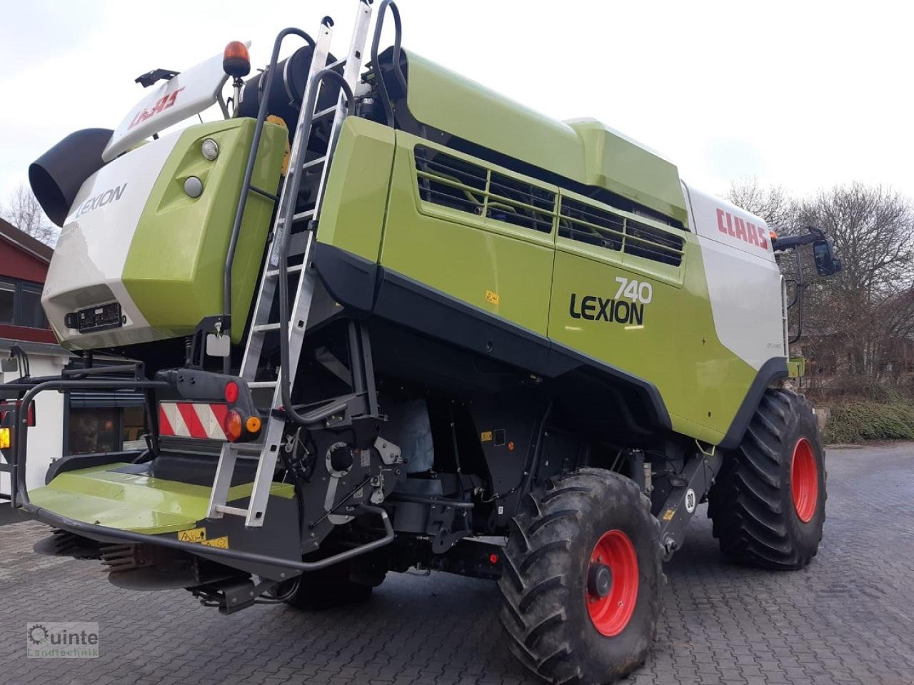 Mähdrescher des Typs CLAAS Lexion 740, Gebrauchtmaschine in Lichtenau-Kleinenberg (Bild 3)