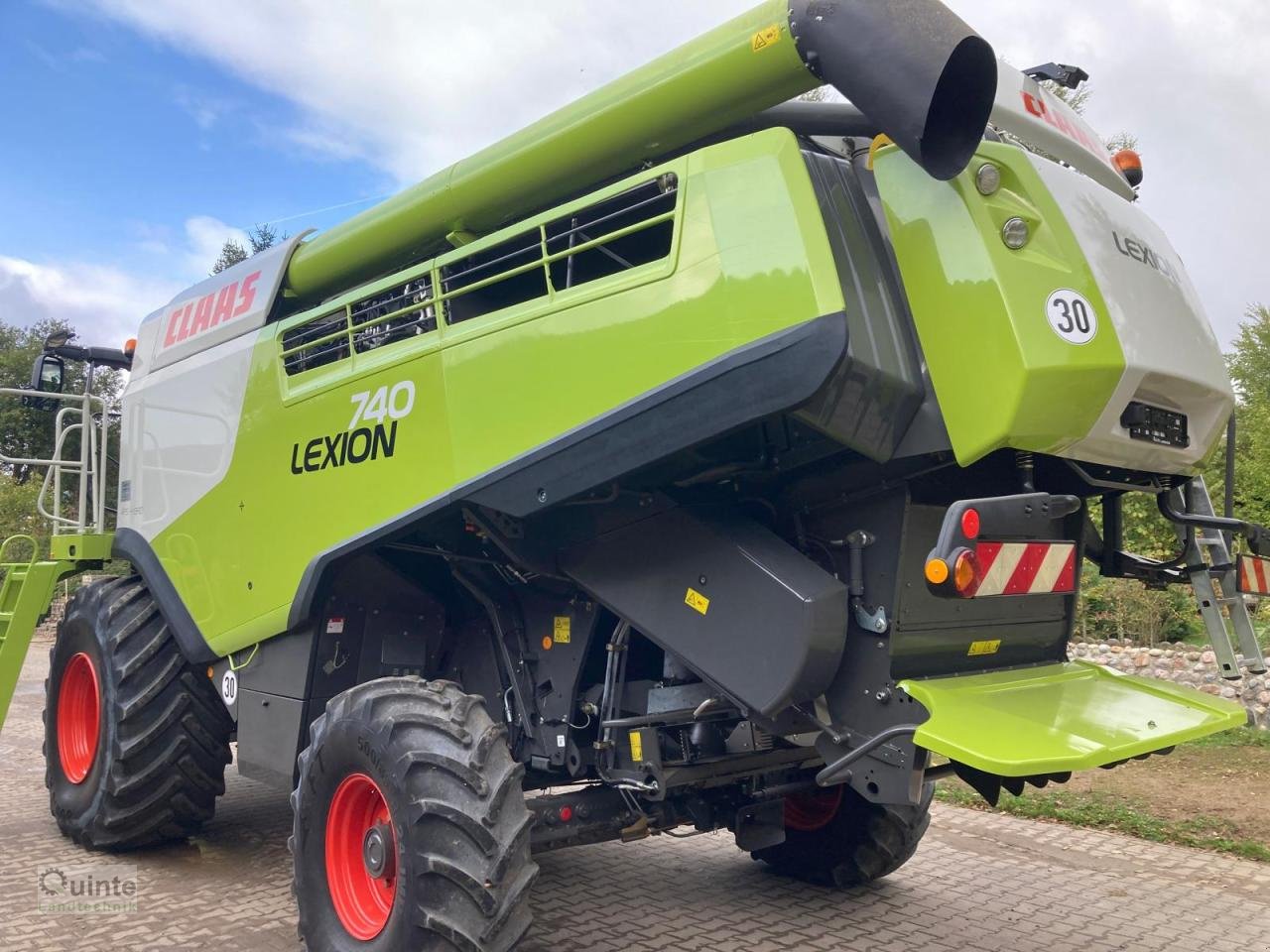Mähdrescher tip CLAAS Lexion 740, Gebrauchtmaschine in Lichtenau-Kleinenberg (Poză 3)