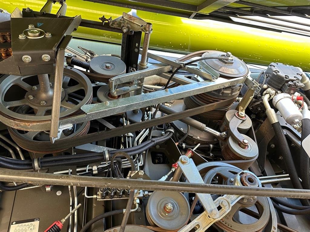 Mähdrescher typu CLAAS Lexion 7400 VI GIVER 50 TIMERS HØSTGARANTI I DK!!! Tør du give et bud? GPS klar. Incl Vario 770 Skærebord., Gebrauchtmaschine v Kolding (Obrázek 12)