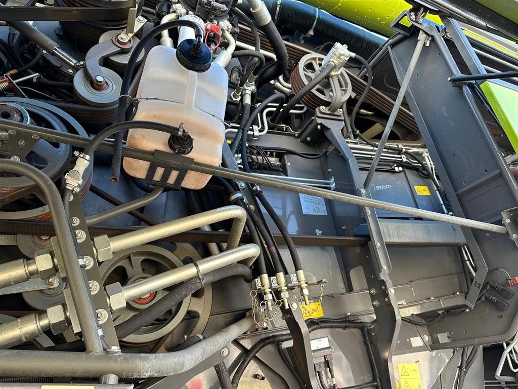 Mähdrescher typu CLAAS Lexion 7400 VI GIVER 50 TIMERS HØSTGARANTI I DK!!! Tør du give et bud? GPS klar. Incl Vario 770 Skærebord., Gebrauchtmaschine v Kolding (Obrázek 13)