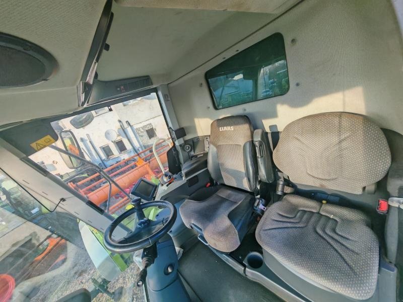 Mähdrescher des Typs CLAAS LEXION 750 4WD. Incl CLAAS Vario 770 skærebord og vogn., Gebrauchtmaschine in Kolding (Bild 13)