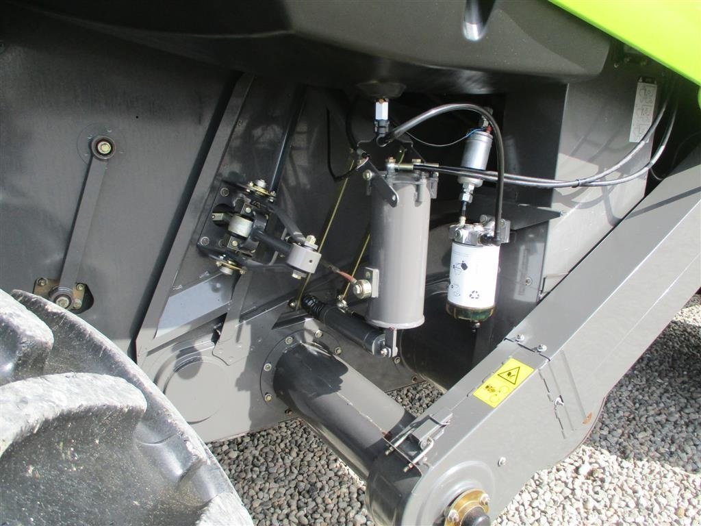 Mähdrescher des Typs CLAAS LEXION 750 Gårdmaskine med valgfrit skærebord V900 eller V1200, Gebrauchtmaschine in Lintrup (Bild 5)