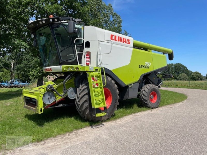 Mähdrescher a típus CLAAS Lexion 750 mit Vario 900, Gebrauchtmaschine ekkor: Karstädt (Kép 1)