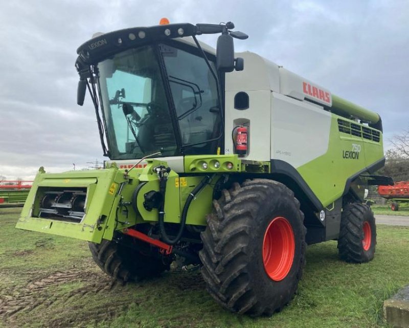 Mähdrescher a típus CLAAS LEXION 750 MONTANA, Gebrauchtmaschine ekkor: Hockenheim (Kép 1)