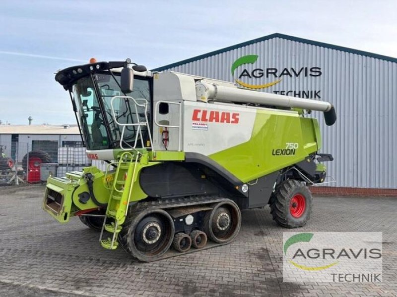 Mähdrescher tip CLAAS LEXION 750 + SW V900 + TW, Gebrauchtmaschine in Meppen (Poză 1)