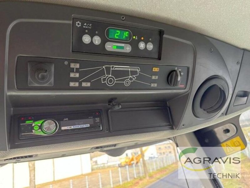 Mähdrescher tip CLAAS LEXION 750 + SW V900 + TW, Gebrauchtmaschine in Meppen (Poză 25)