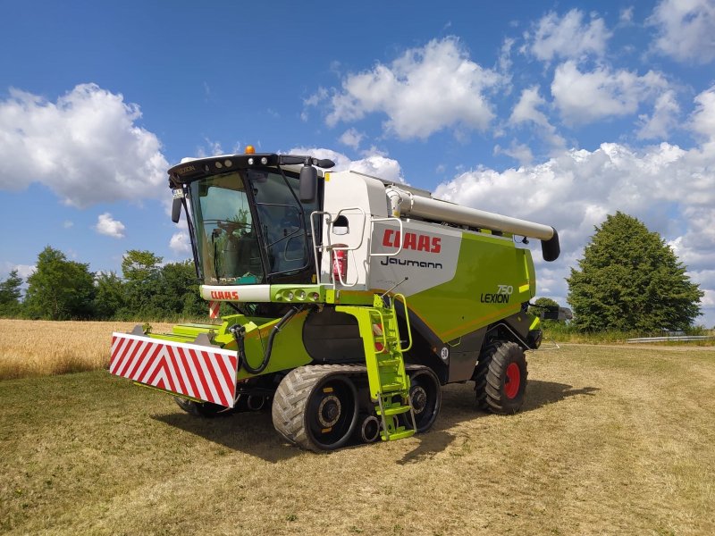 Mähdrescher del tipo CLAAS Lexion 750 TT, Gebrauchtmaschine In Ellwangen (Immagine 1)