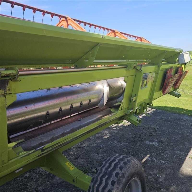 Mähdrescher del tipo CLAAS LEXION 750 VI GIVER 50 TIMERS HØSTGARANTI I DK!!! Kun 850 Høsttimer. Incl CLAAS Vario 750 Skærebord og vogn., Gebrauchtmaschine In Kolding (Immagine 7)