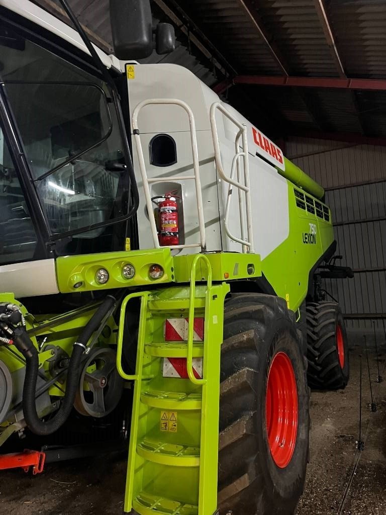 Mähdrescher za tip CLAAS Lexion 750, Gebrauchtmaschine u Ringe (Slika 4)