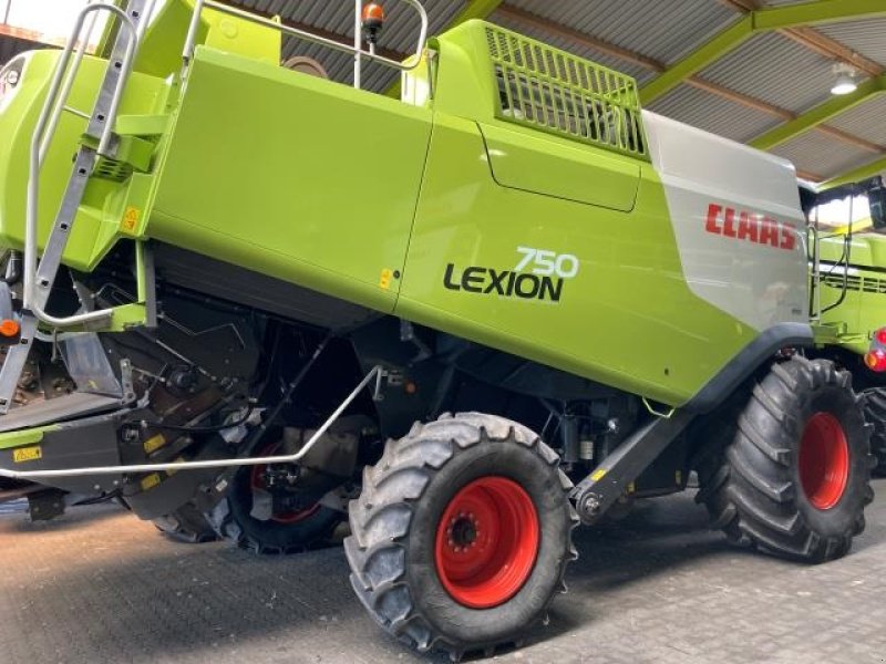 Mähdrescher des Typs CLAAS LEXION 750, Gebrauchtmaschine in Hinnerup (Bild 3)